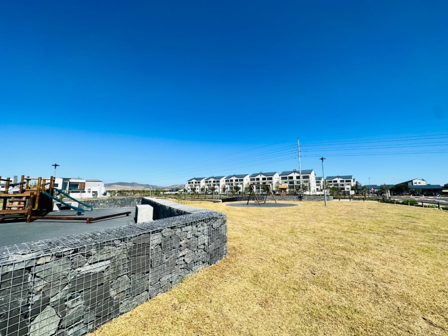 4 Bedroom Property for Sale in Sandown Western Cape